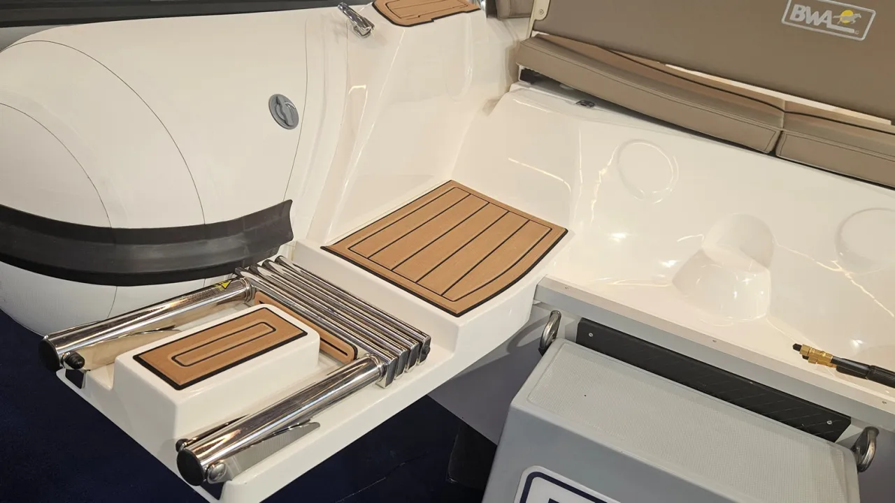 Gumenjak BWA GTO 218